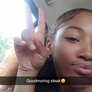 Meet your Posher, Shani